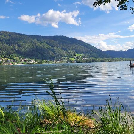 Apartment Fischer Mit Privatstrand Steindorf am Ossiacher See Luaran gambar
