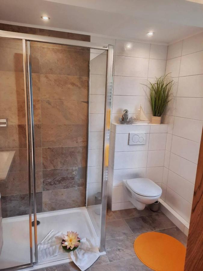 Apartment Fischer Mit Privatstrand Steindorf am Ossiacher See Luaran gambar